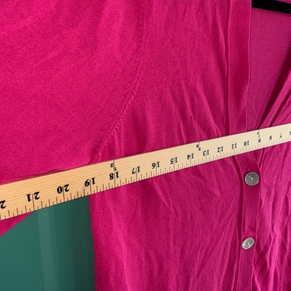 Chico's size 2 large Women's 3-Button Cardigan Sweater Pink - Picture 7 of 7